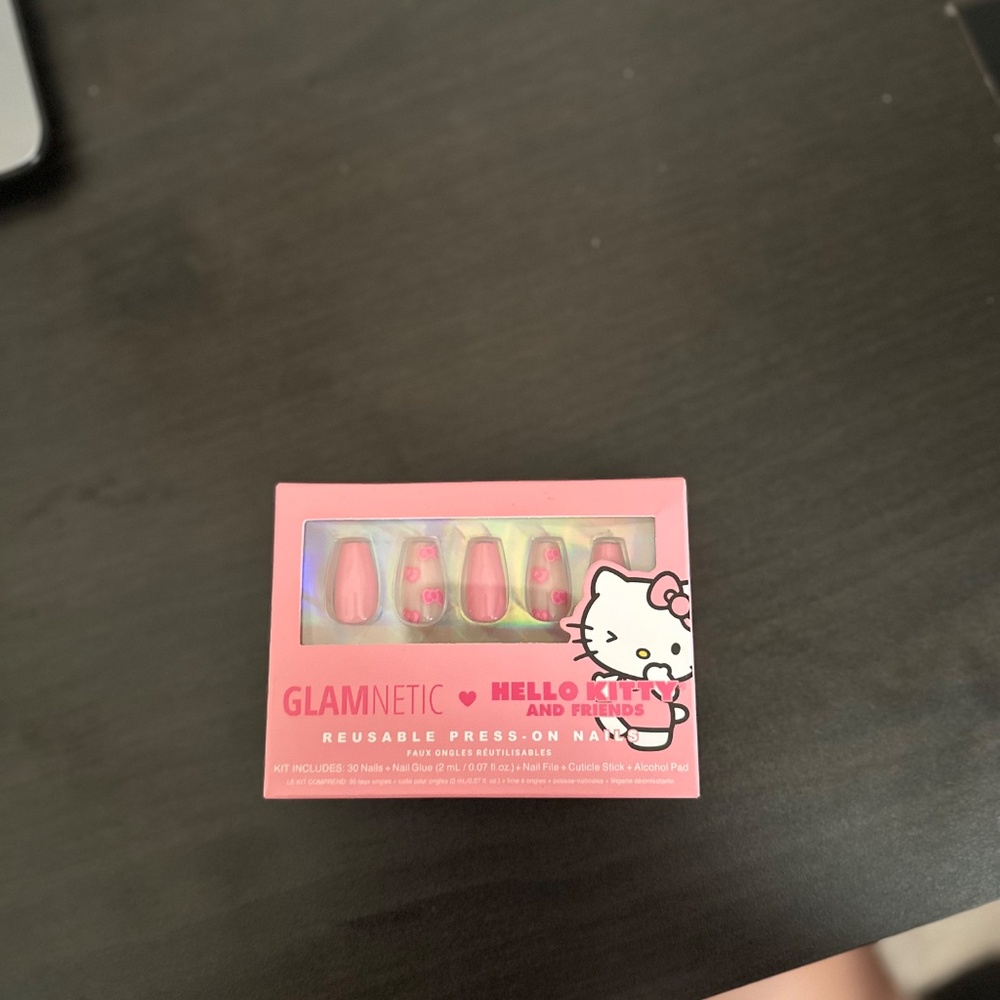 Glamnetic Hello Kitty press on's - Picture 4 of 7